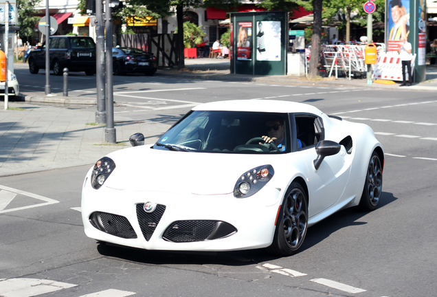 Alfa Romeo 4C Launch Edition