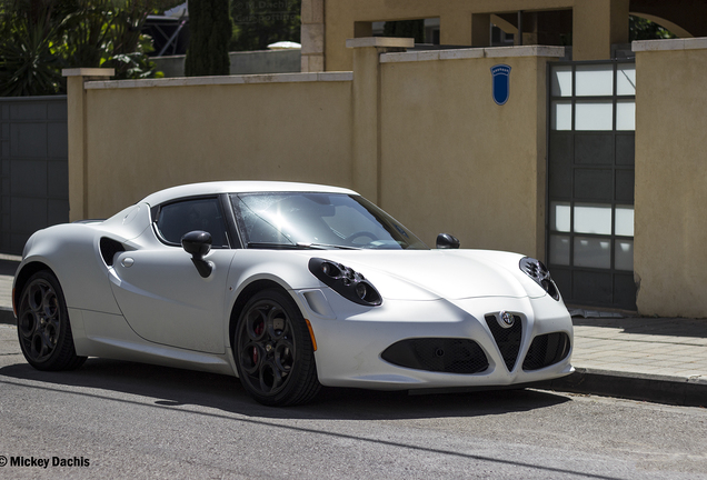 Alfa Romeo 4C Launch Edition