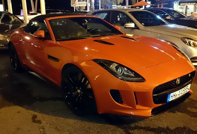 Jaguar F-TYPE S V8 Convertible