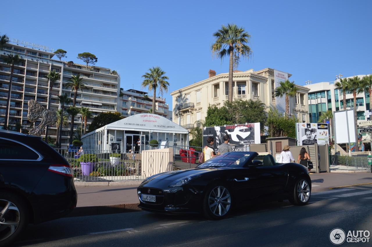 Jaguar F-TYPE S Convertible