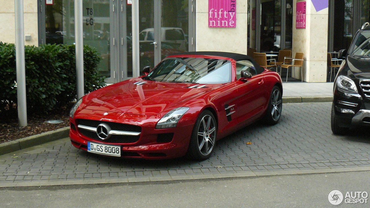 Mercedes-Benz SLS AMG Roadster