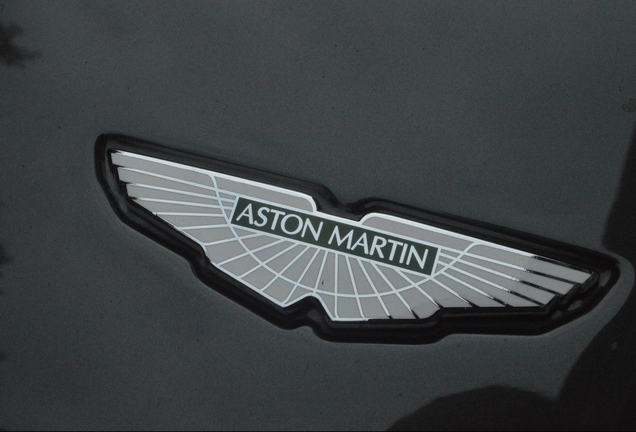 Aston Martin DB9