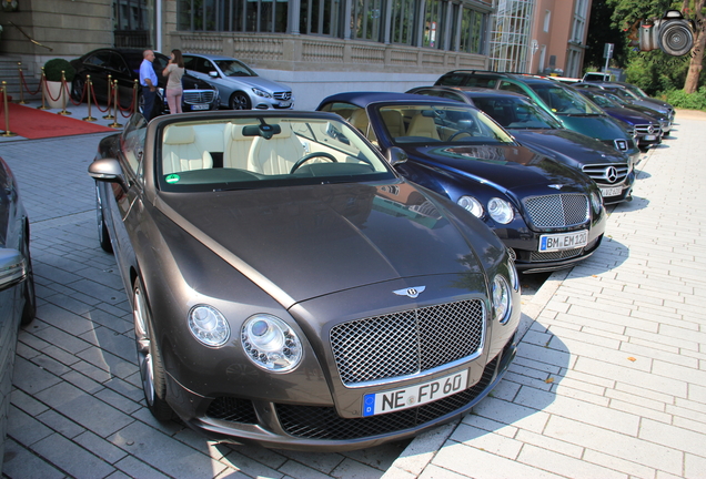 Bentley Continental GTC 2012