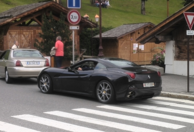 Ferrari California