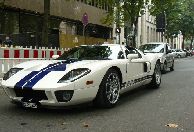 Ford GT