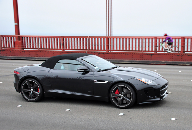 Jaguar F-TYPE S Convertible