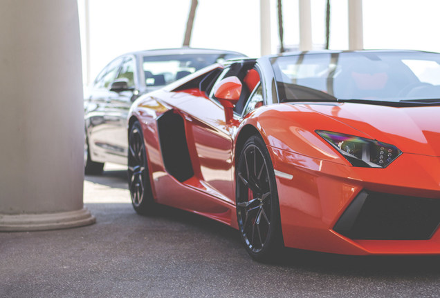 Lamborghini Aventador LP700-4 Roadster