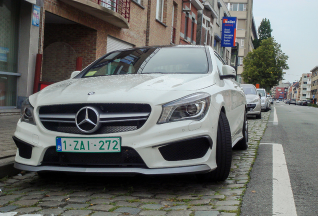 Mercedes-Benz CLA 45 AMG C117