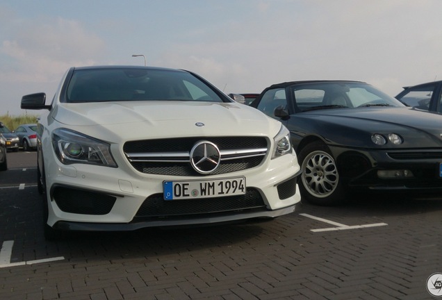 Mercedes-Benz CLA 45 AMG C117