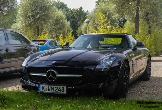 Mercedes-Benz SLS AMG