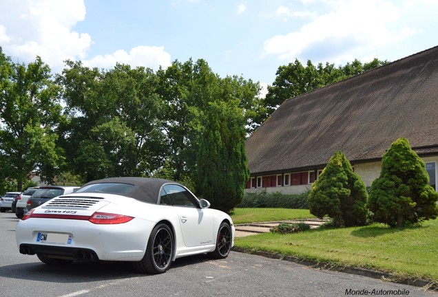 Porsche 997 Carrera 4 GTS Cabriolet