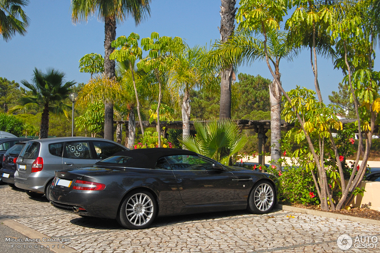 Aston Martin DB9 Volante