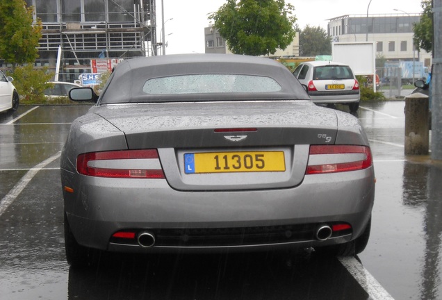 Aston Martin DB9 Volante