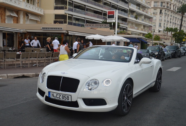 Bentley Continental GTC V8