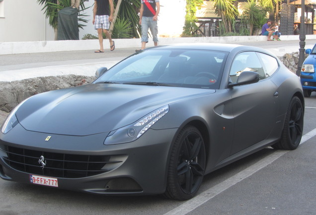 Ferrari FF