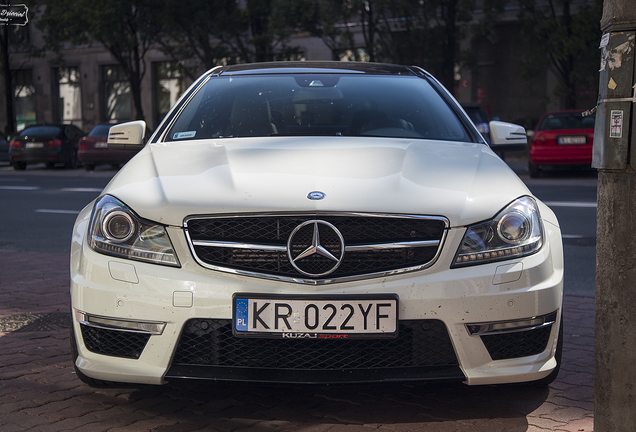 Mercedes-Benz C 63 AMG Coupé