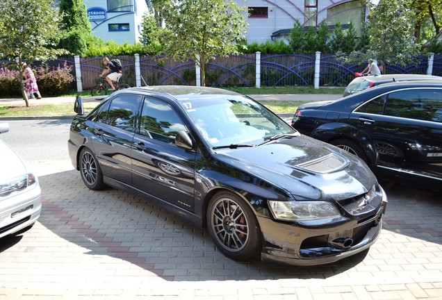 Mitsubishi Lancer Evolution IX