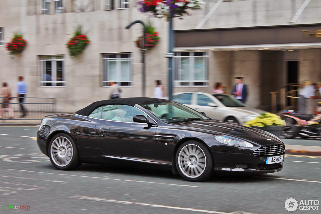 Aston Martin DB9 Volante