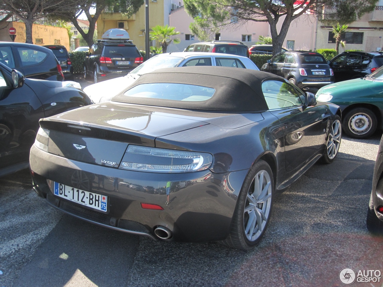 Aston Martin V8 Vantage Roadster