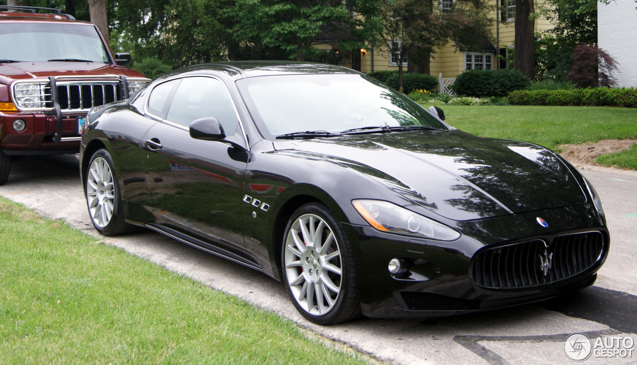 Maserati GranTurismo S Automatic