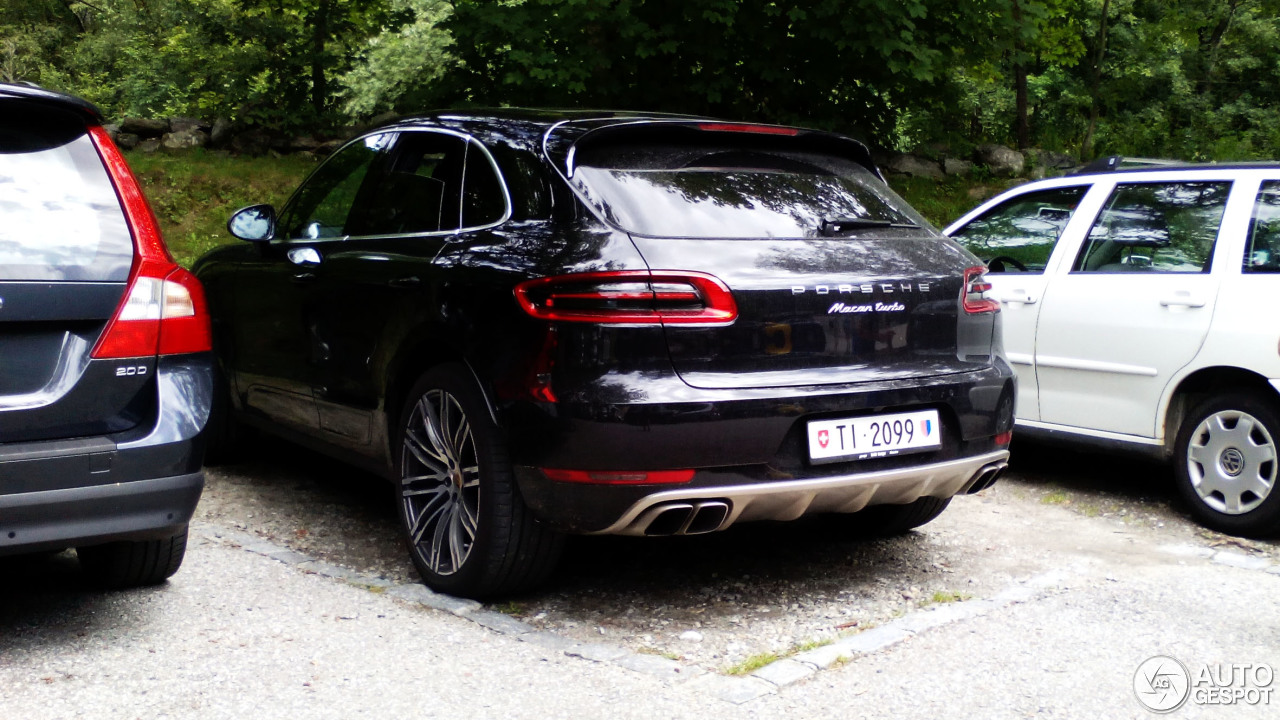 Porsche 95B Macan Turbo