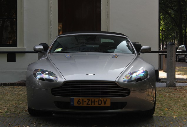 Aston Martin V8 Vantage Roadster