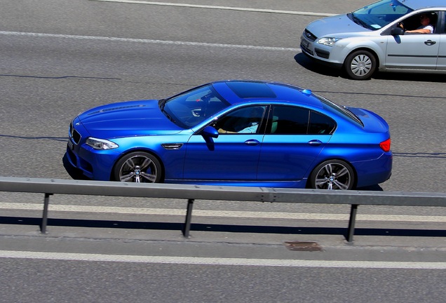 BMW M5 F10 2011