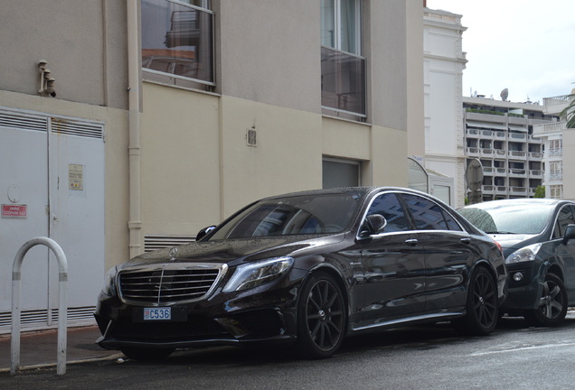 Mercedes-Benz S 63 AMG V222