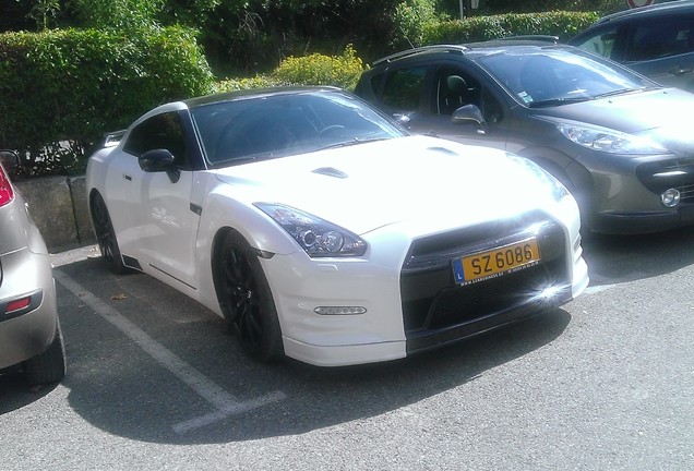 Nissan GT-R 2011