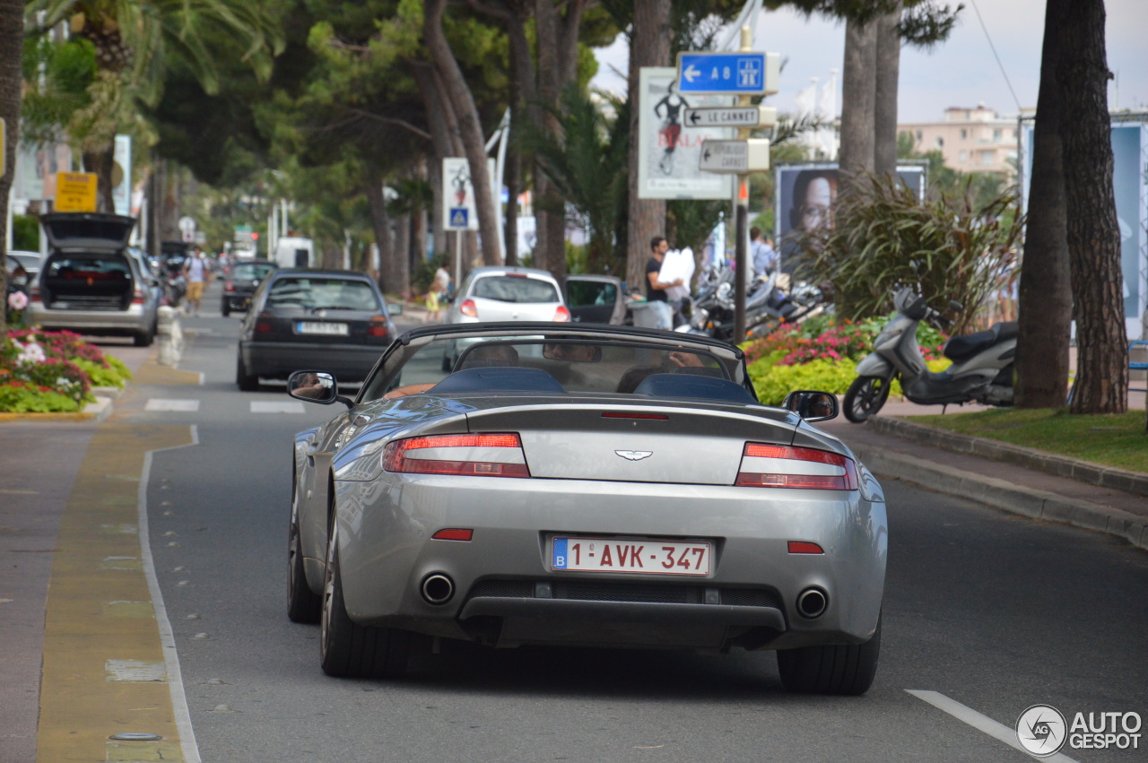 Aston Martin V8 Vantage Roadster