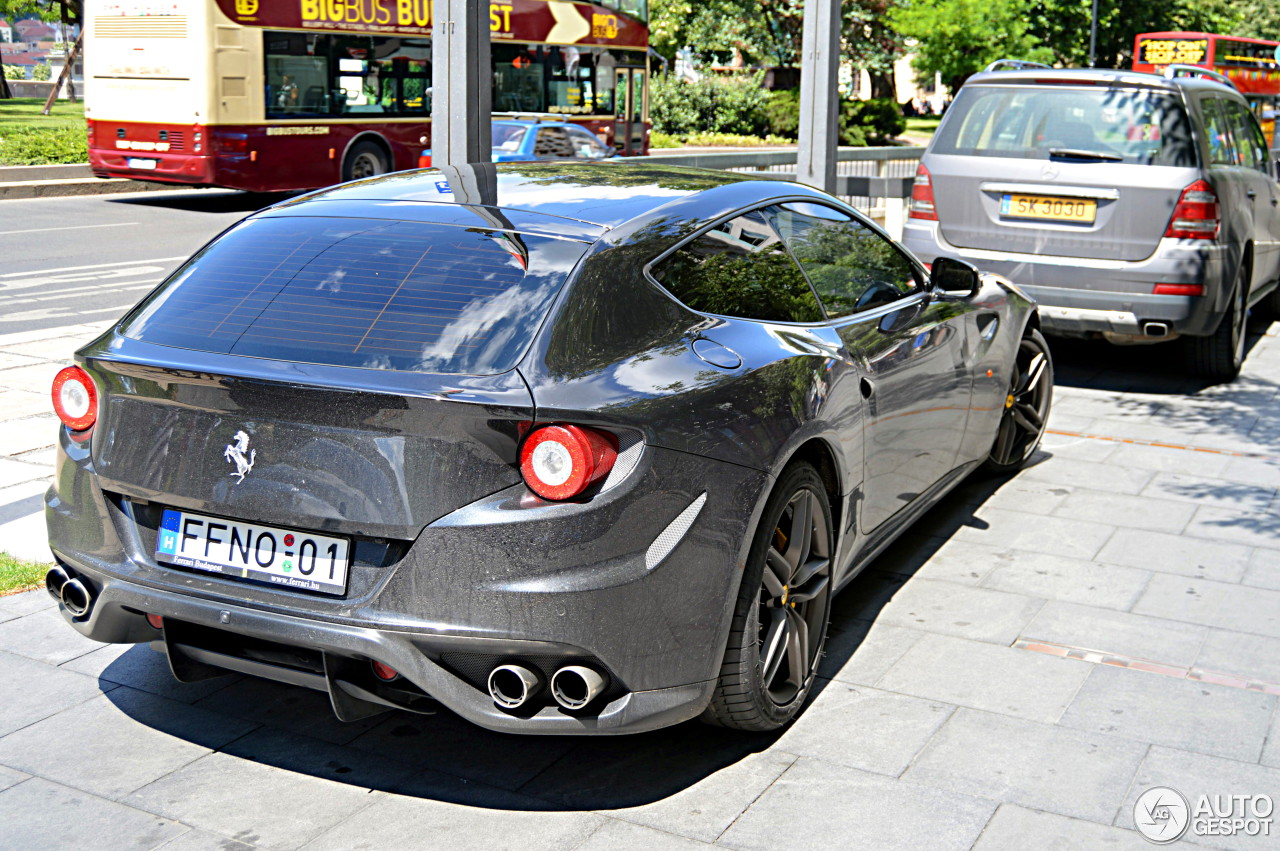 Ferrari FF