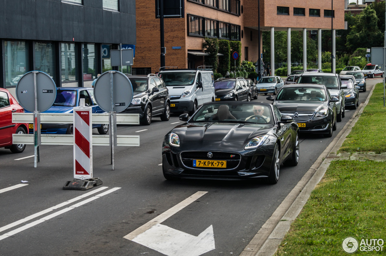 Jaguar F-TYPE S Convertible