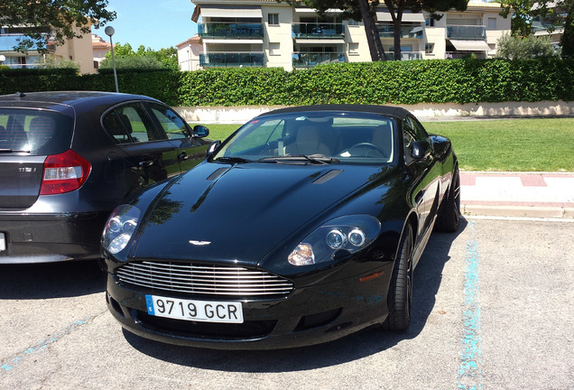 Aston Martin DB9 Volante