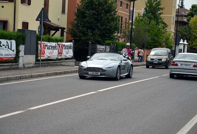 Aston Martin V8 Vantage Roadster