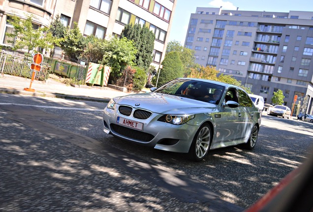 BMW M5 E60 2005