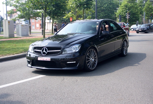 Mercedes-Benz C 63 AMG W204 2012