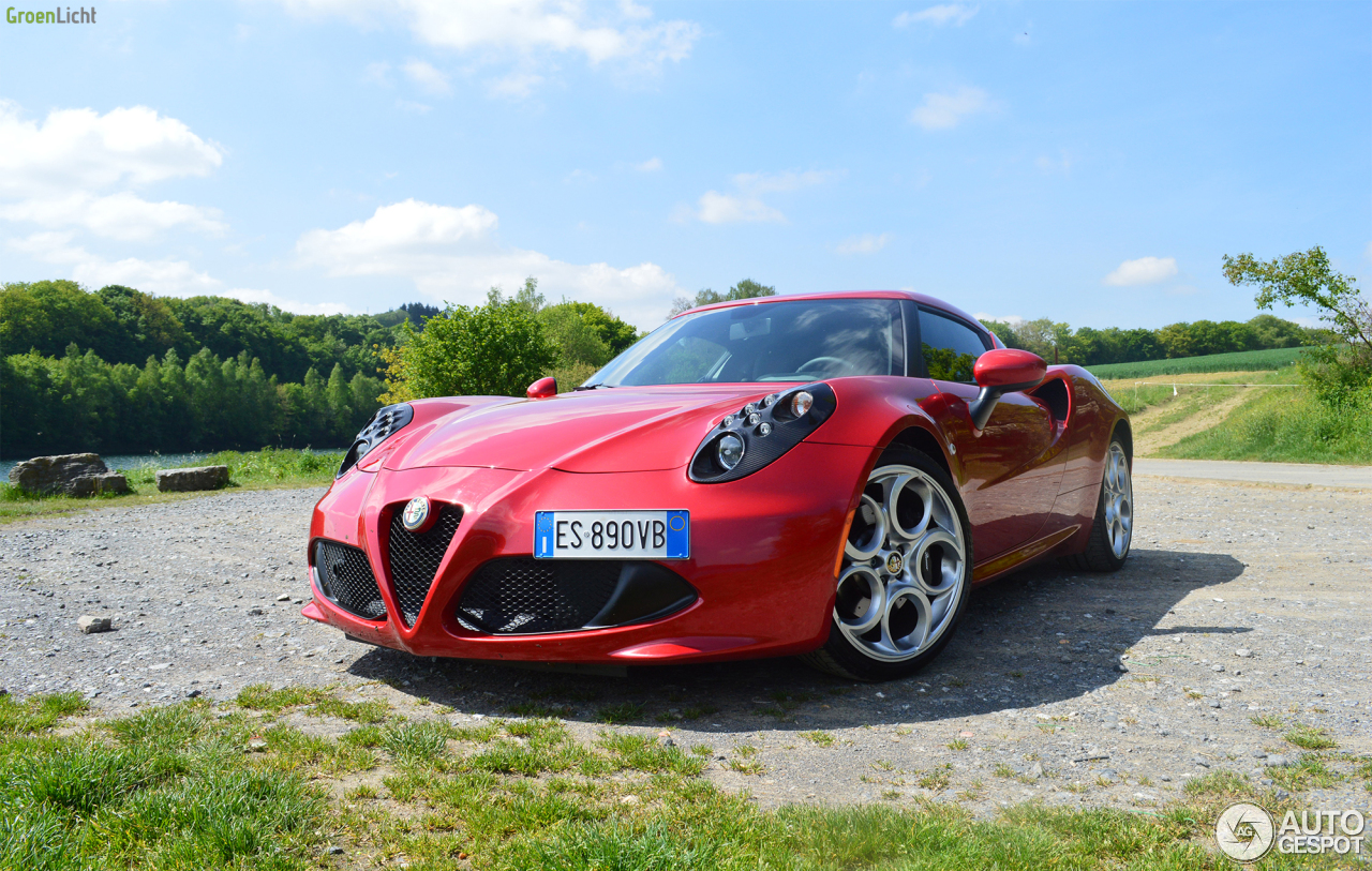 Alfa Romeo 4C Coupé