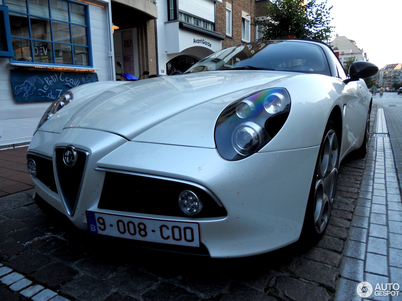 Alfa Romeo 8C Spider