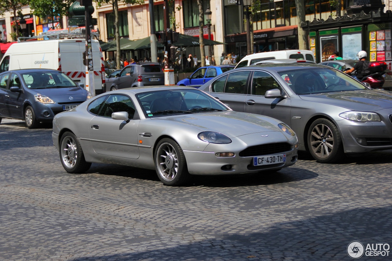 Aston Martin DB7