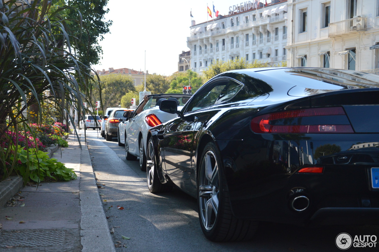 Aston Martin V8 Vantage