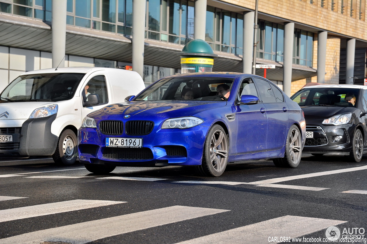 BMW M5 F10 2011