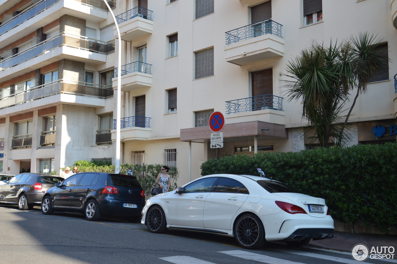 Mercedes-Benz CLA 45 AMG C117