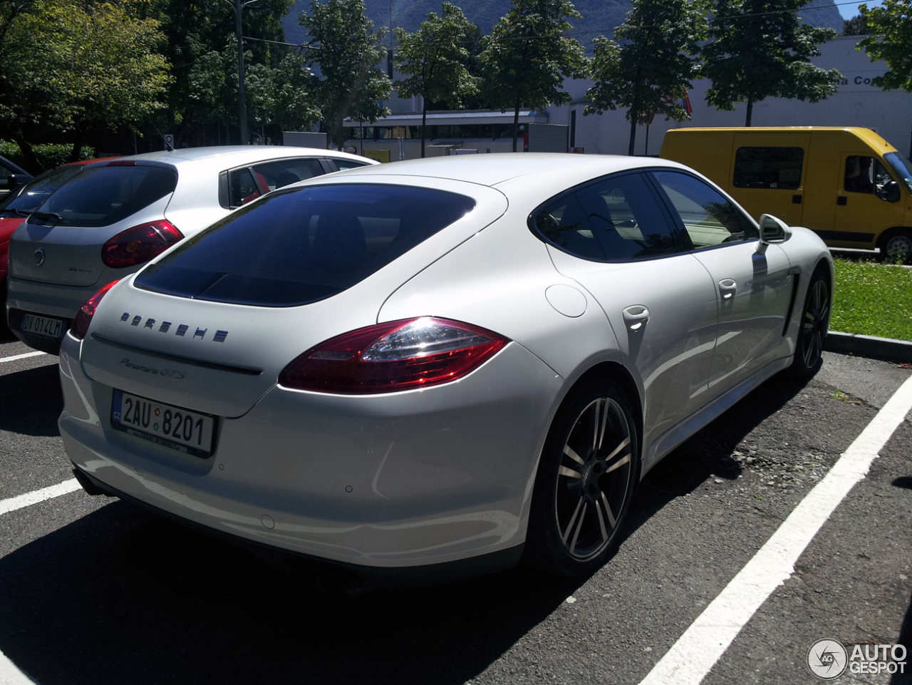 Porsche 970 Panamera GTS MkI