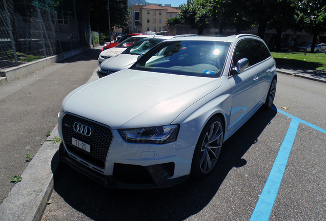 Audi RS4 Avant B8