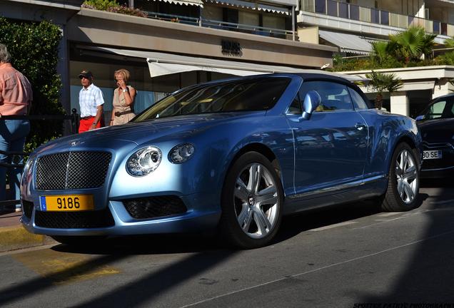 Bentley Continental GTC V8