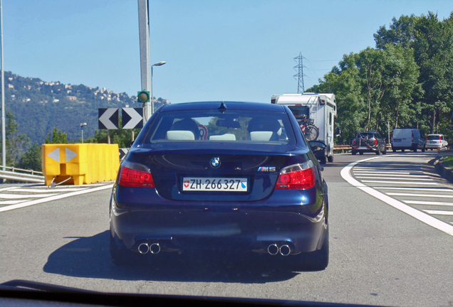 BMW M5 E60 2005