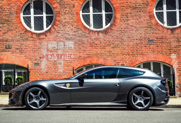 Ferrari FF Novitec Rosso