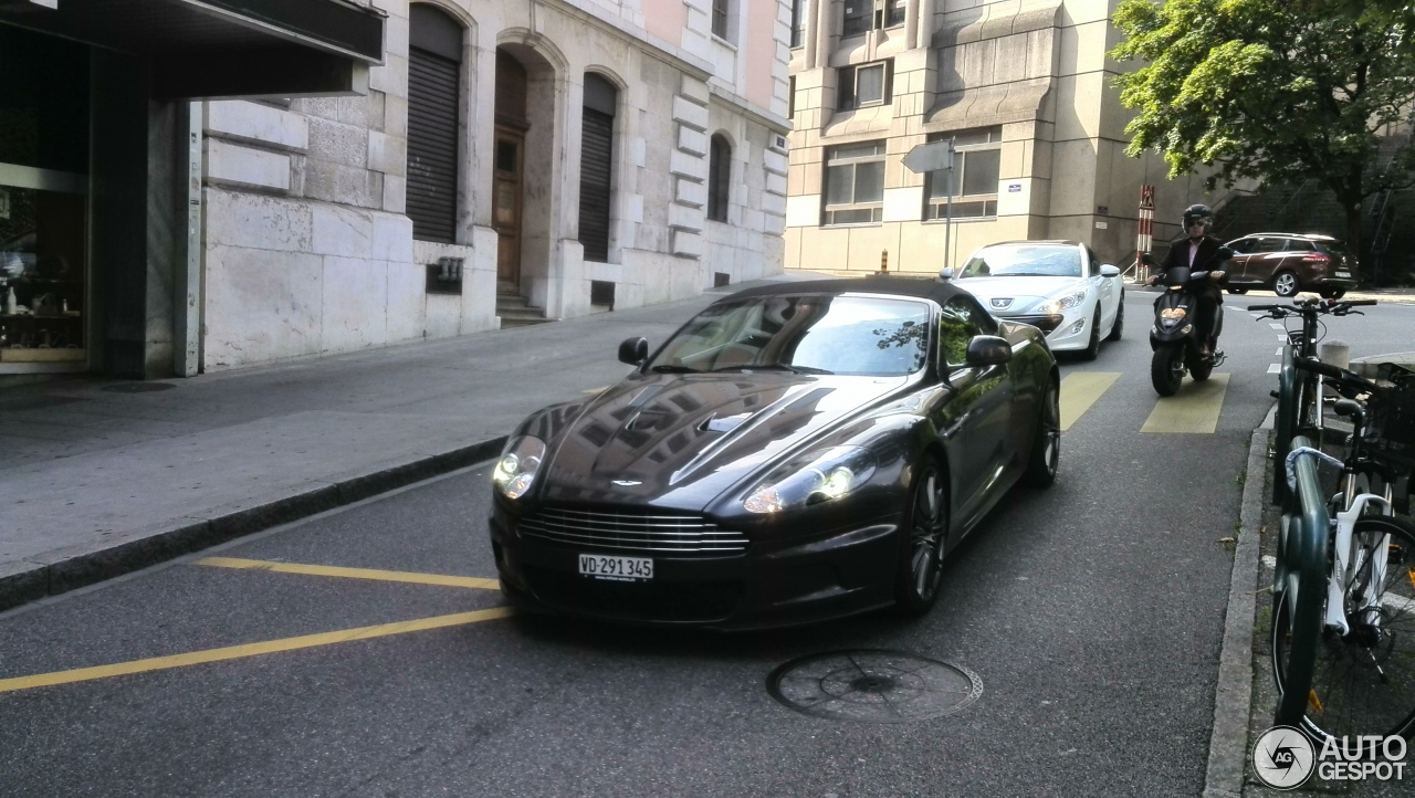 Aston Martin DBS Volante