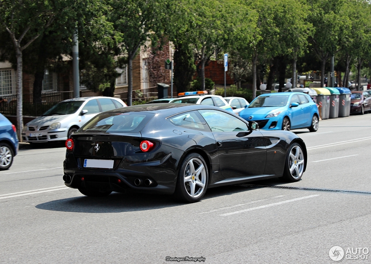 Ferrari FF