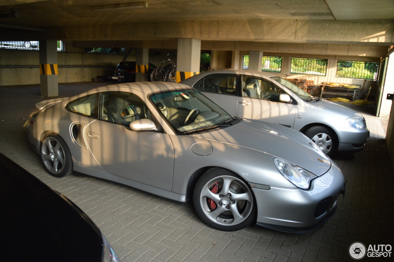 Porsche 996 Turbo